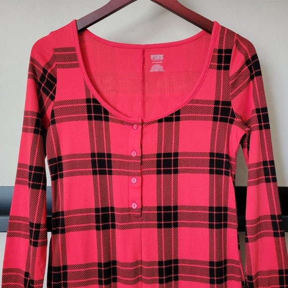 PINK Victoria's Secret One Piece Plaid Christmas Sleeper Pajama - Picture 5 of 13